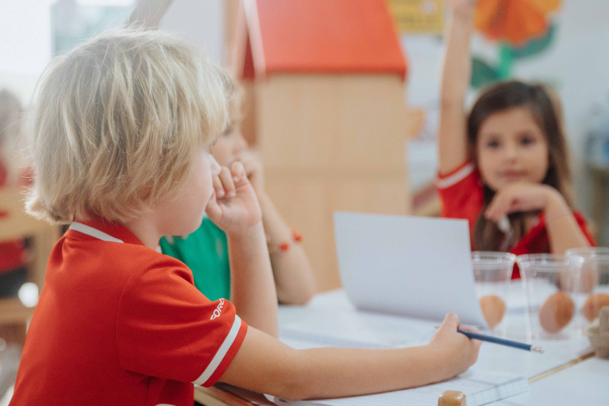 Tips for parents to help build confidence in kids Tips for parents to help build a child's confidence